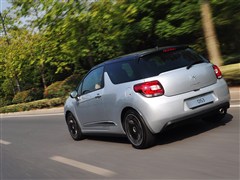 2012款 1.6L 至尊版