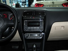 2013款 1.6L 自动豪华版