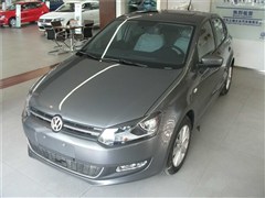 2013款 1.6L 自动豪华版