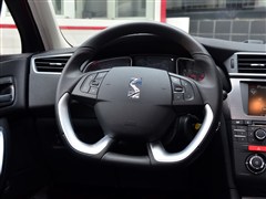 2014款 1.8L 手动舒适版VTi140