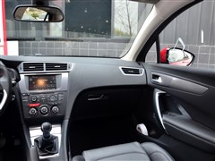 2014款 1.8L 手动舒适版VTi140