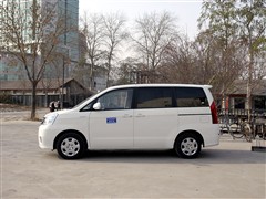 2008款 2.0L 手动舒适型