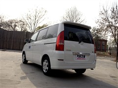 2008款 2.0L 手动舒适型