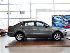 2013款 1.6L 手动风尚版