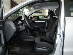 2013款 1.6L 自动风尚版