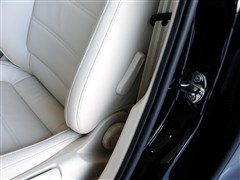 2013款 1.8TSI DSG尊荣版