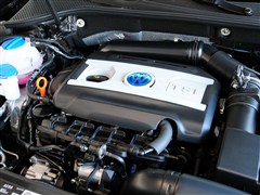 2013款 1.8TSI DSG尊荣版