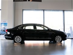 2013款 1.8TSI DSG尊荣版