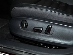 2013款 2.0TSI DSG御尊版