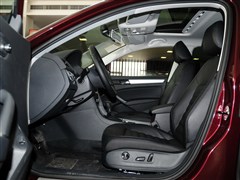 2013款 2.0TSI DSG御尊版