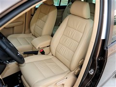 2013款 1.4T 自动璀璨版5座
