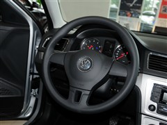 2013款 改款 1.6L 手动舒适版