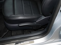 2013款 改款 1.6L 手动舒适版