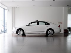 2014款 1.8TSI DSG尊荣导航版