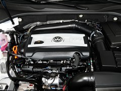 2014款 1.8TSI DSG尊荣导航版