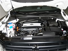2014款 1.8TSI DSG尊荣导航版