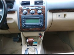 2006款 1.8T 豪华自动7座