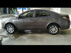 2009款 2.0L 自动品悠版