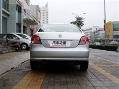 2011款 1.6L 手动品悠版