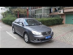 2011款 1.6L 自动品雅版