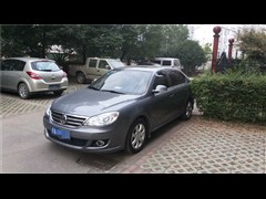 2011款 1.6L 自动品雅版