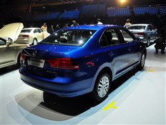 2013款 1.6L 自动豪华版