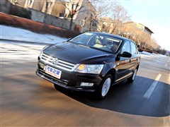 2013款 1.6L 自动豪华版