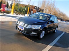 2013款 1.6L 自动豪华版