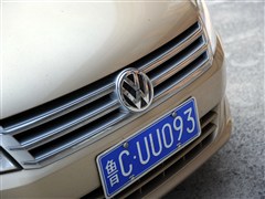 2013款 1.6L 自动豪华版