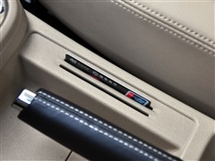 2013款 1.6L 手动豪华型