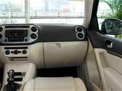 2013款 1.8TSI 自动两驱舒适版