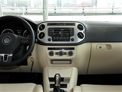 2013款 1.8TSI 自动两驱舒适版