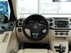2013款 1.8TSI 自动两驱舒适版