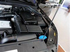 2013款 1.8TSI 自动两驱舒适版