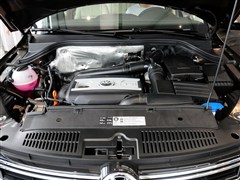 2013款 1.8TSI 自动两驱舒适版