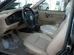 2004款 1.8L 手动舒适型