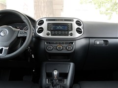 2015款 1.8TSI 自动两驱舒适版