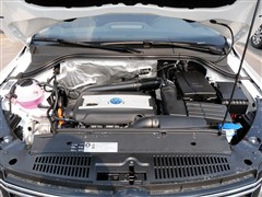 2015款 1.8TSI 自动两驱舒适版