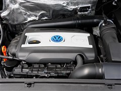 2015款 2.0TSI 自动四驱旗舰版