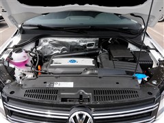 2015款 2.0TSI 自动四驱旗舰版