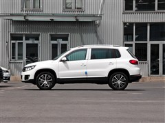 2015款 2.0TSI 自动四驱旗舰版