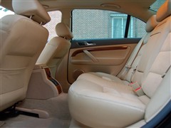 2005款 1.8T 手动豪华型