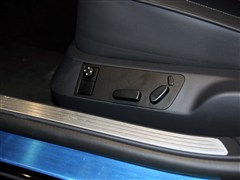 2012款 3.0L 商务型