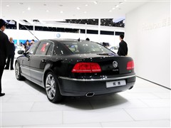 2011款 4.2L V8 4座加长Individual版