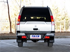 2010款 2.4L汽油两驱豪华型ZG24