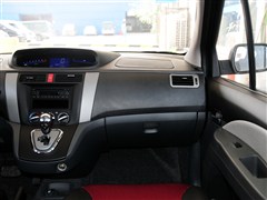 2011款 LV 1.5L AMT豪华型