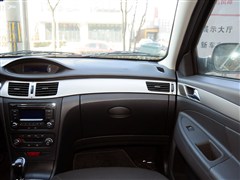 2012款 Cross 1.6L 手动尊逸型