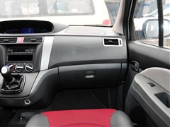 2012款 LV 1.5L 手动豪华型