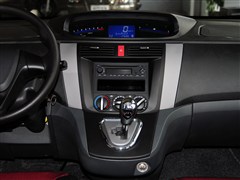 2012款 LV 1.5L AMT豪华型
