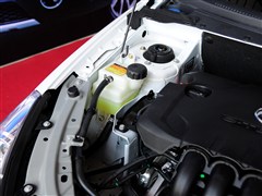 2013款 Cross 1.5L 自动尊逸型